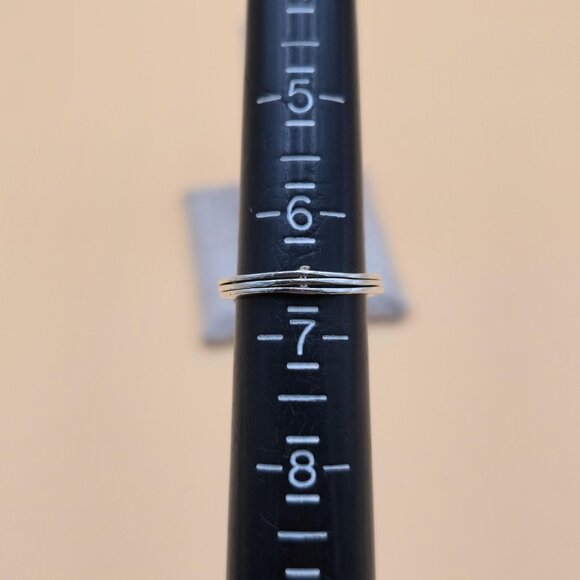 Size 6.5 Sterling Silver Opening Hands Claddagh Heart Band Ring A5475 - Picture 7 of 9